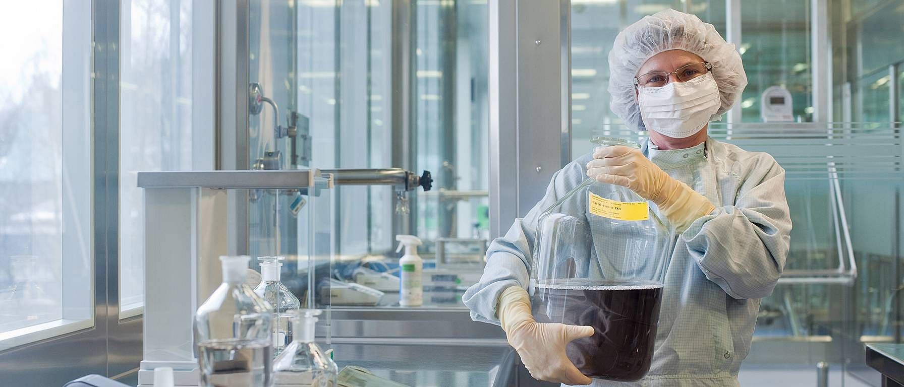 specialister som arbetar med forskning och produktutveckling på Weleda